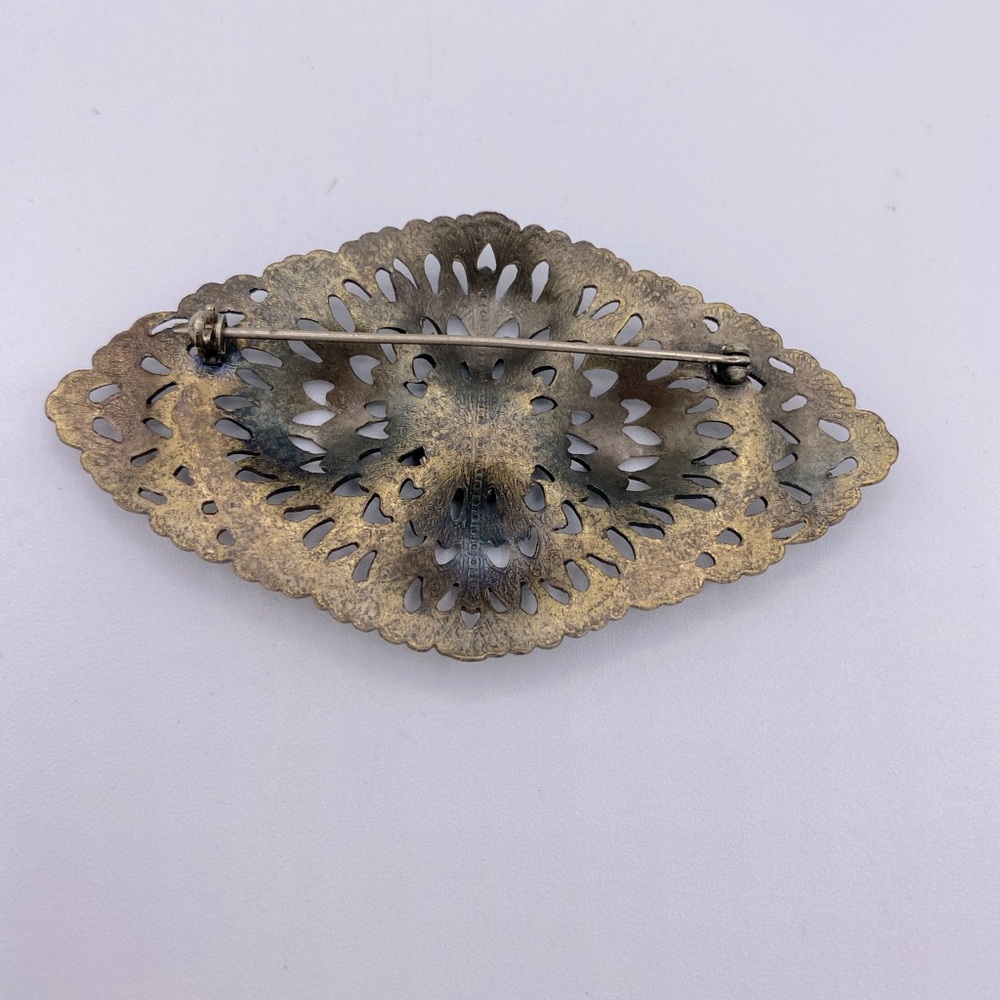 Vintage Victorian Antique Gold Toned Filigree Statement Brooch With Black Stone - Picture 4 of 5